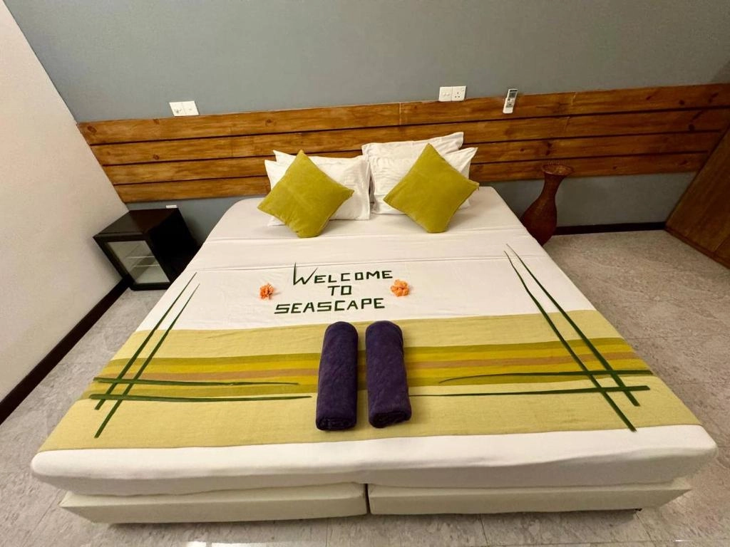 Deluxe Double Room - main view